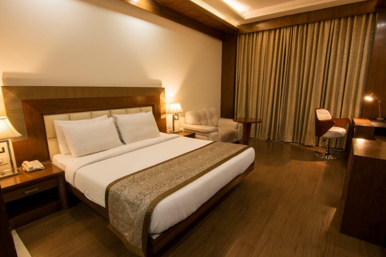 Grand Imperial Resort 穆索里 外观 照片